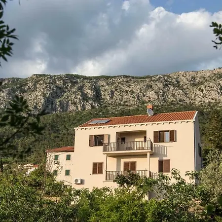 Rural Veselic * Pridvorje